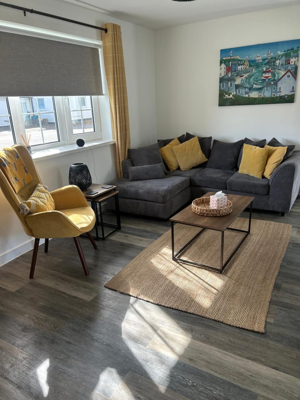 44 Gower holiday village Ty Gŵyr Cosy 2 bedroom Chalet with a seasonal indoor pool House in Wales