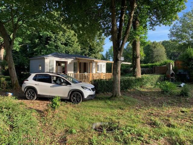 Natural landscape, Garden view, Parking