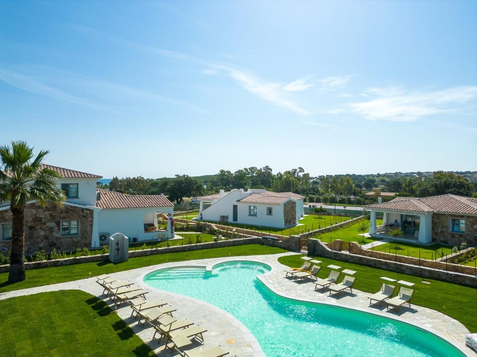 Garden view, Pool view, Swimming pool