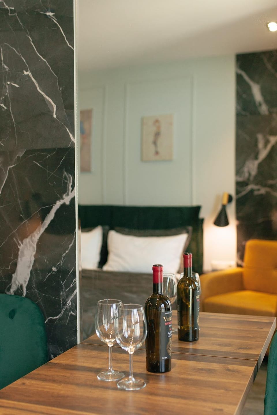 Decorative detail, Dining area