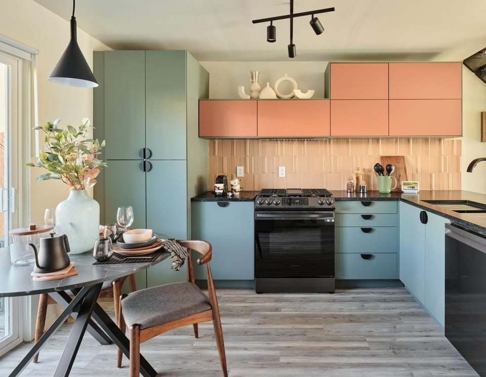 Kitchen or kitchenette, Dining area, dishwasher, stove