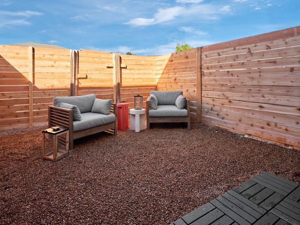 Patio, Patio, pet friendly