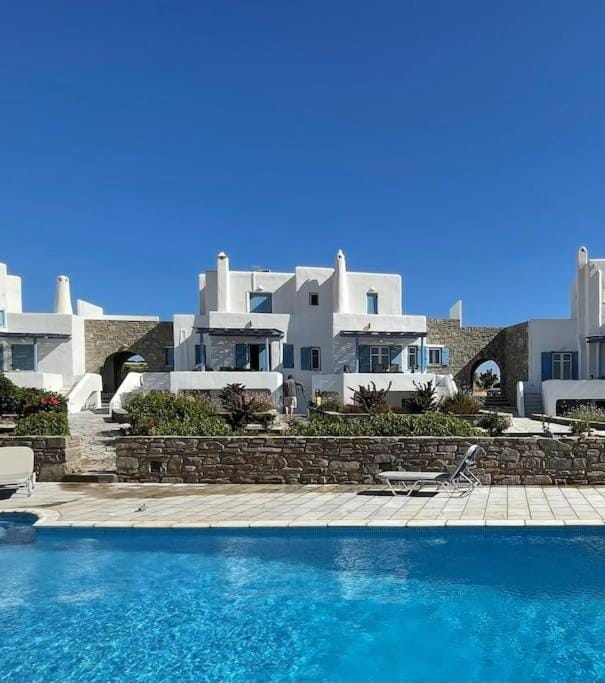 Ampelas - 3BR Cycladic House - White Heaven Apt4 House in Paros, Greece