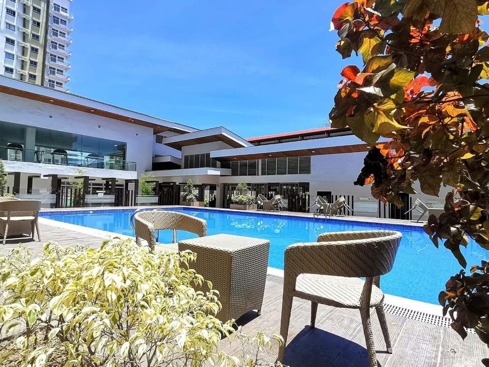 Spacious Combine Family Unit Condo at Mesaverte Residences downtown near SM Gaisano Robinson and Centrio Apartment in Cagayan de Oro