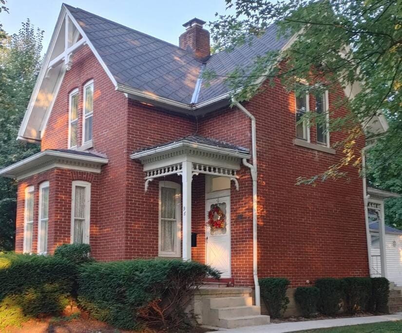 Property building, Day, Street view