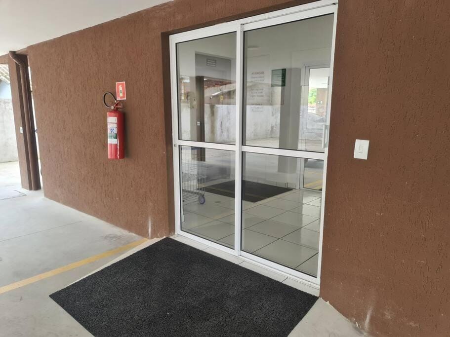 Apartamento Novo Ubatuba com varanda Gourmet - próximo Praia do Tenório e Praia Grande Apartment in Ubatuba