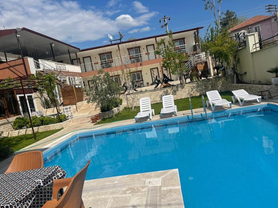 Day, Pool view, Swimming pool, sunbed