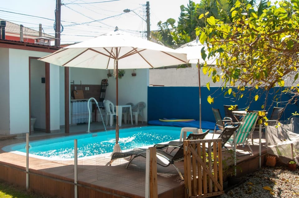 Casa no Campeche, com piscina, à 100 m do mar House in Florianopolis
