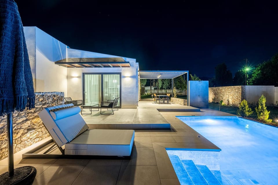 Patio, Night, Natural landscape, Living room, Seating area, Pool view, Swimming pool, sunbed