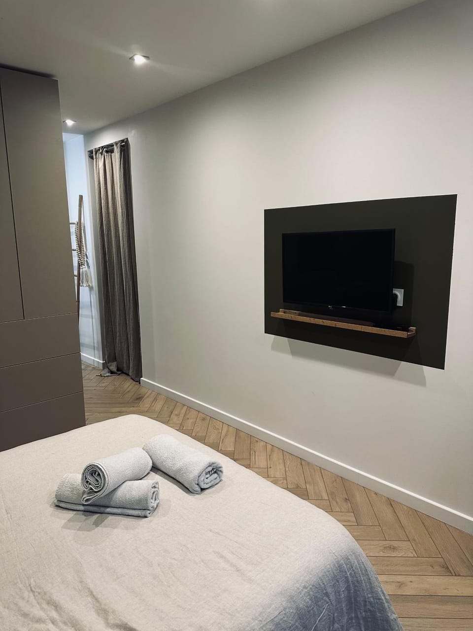 Les Hortensias Chambre indépendante avec sdb et toilettes privées dans une maison en forêt proche du golf et de la plage Entree indépendante avec acces privé Vacation rental in Hauts-de-France