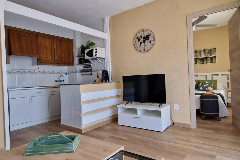 Incredible seafront with sunrise and sunset views Apartment in Benicàssim