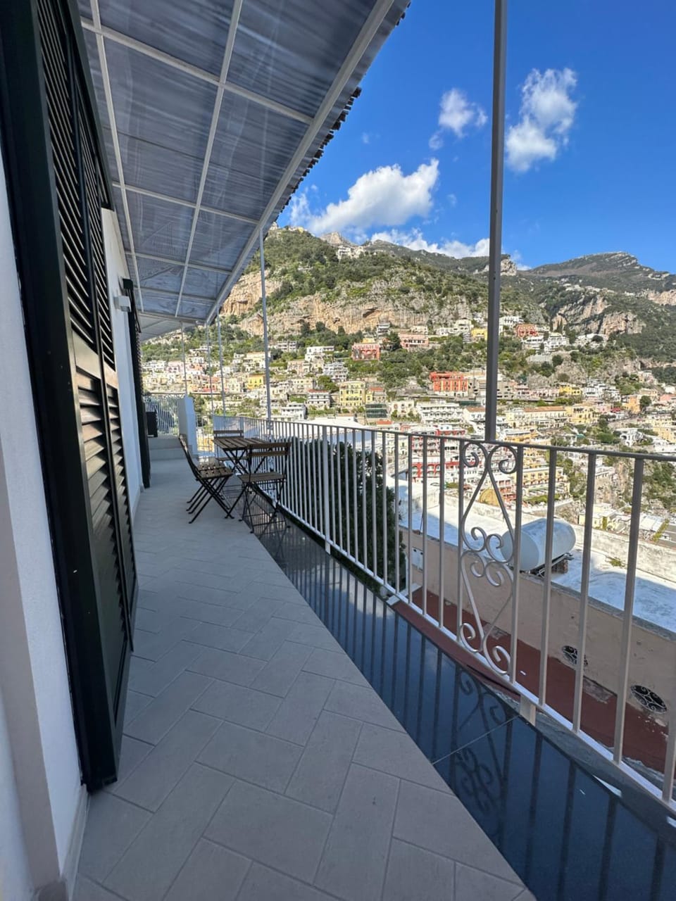 Queen View Apartment - No kitchen Apartment in Positano
