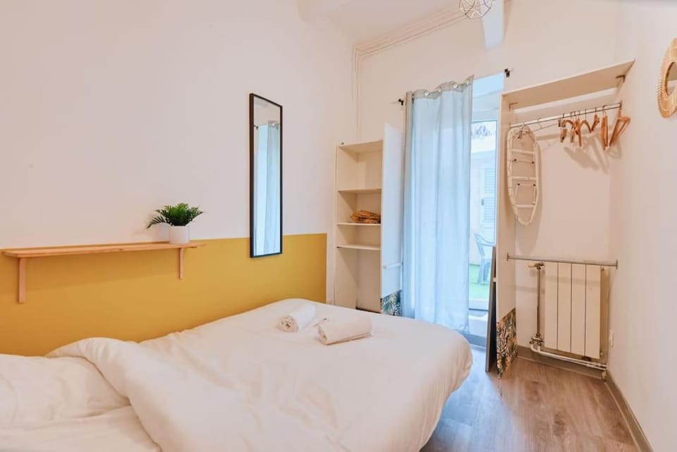 THIBAUD - T4 terrasse à 15 min à pied du Métro Apartment in Marseille
