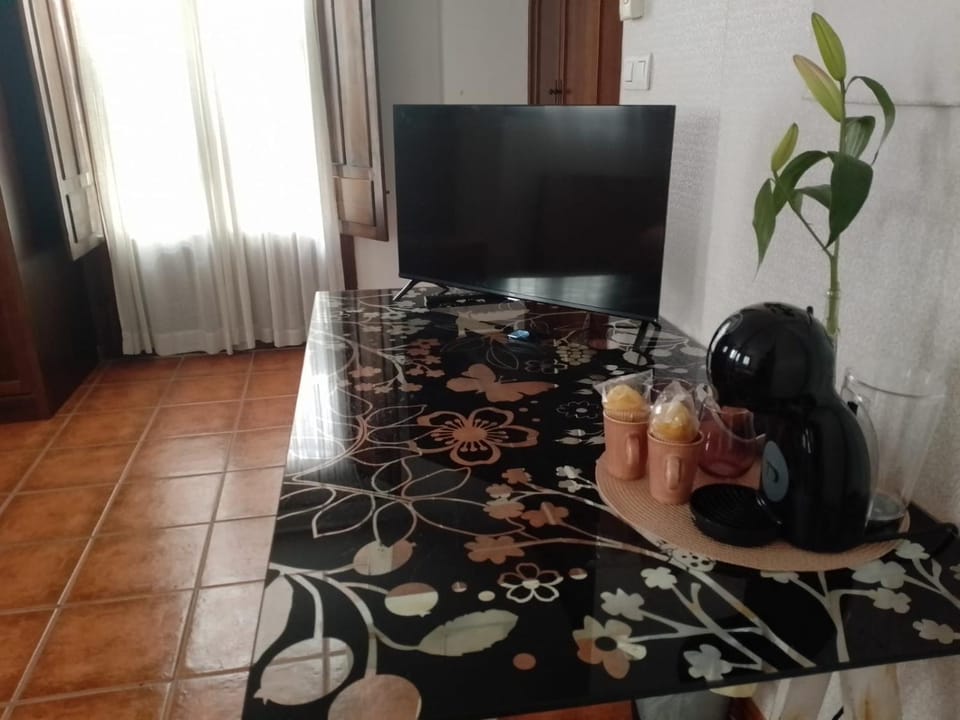 TV and multimedia, Coffee/tea facilities