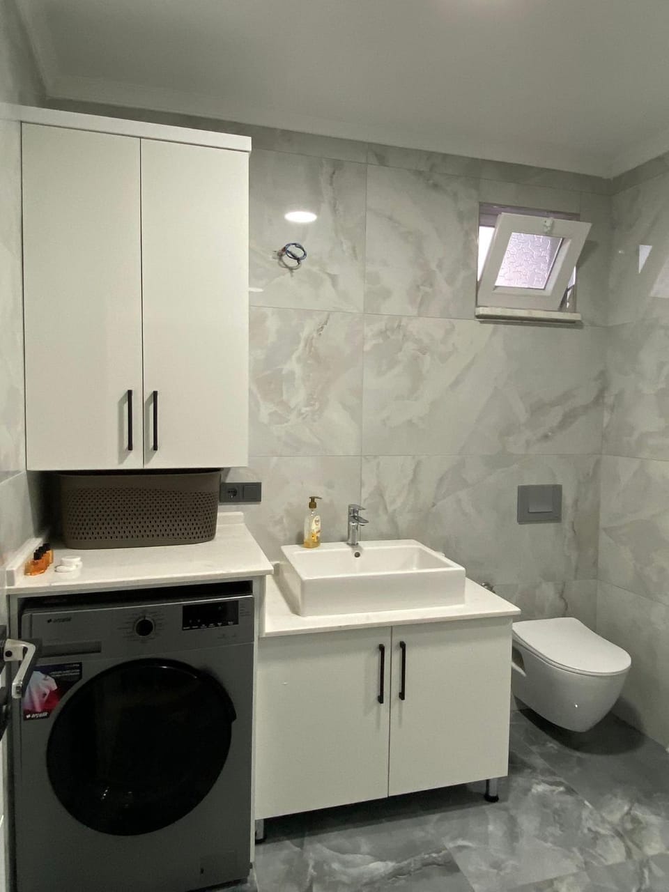 Toilet, Bathroom