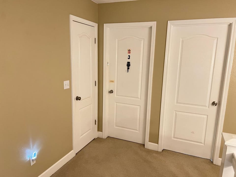 Serenity Vacation rental in Fresno