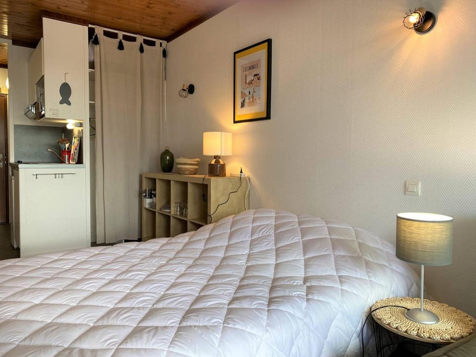 Studio avec terrasse et loggia à 400m de la plage à Perros-Guirec - FR-1-368-381 Apartment in Perros-Guirec