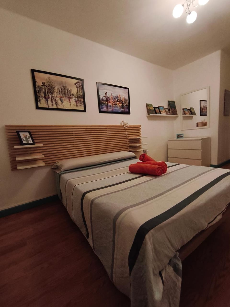 Actualizado 2024, Casco Vello 7 minutos, Wifi Apartment in Vigo