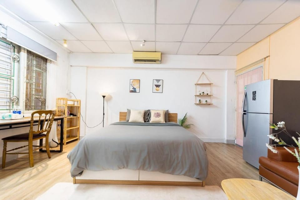Lagom studio 18 - đẹp và yên bình, kế bên dinh độc lâp, nhà thờ Đức Bà, đường Nguyễn Du, phường Bến Nghé, Quận 1 Apartment in Ho Chi Minh City