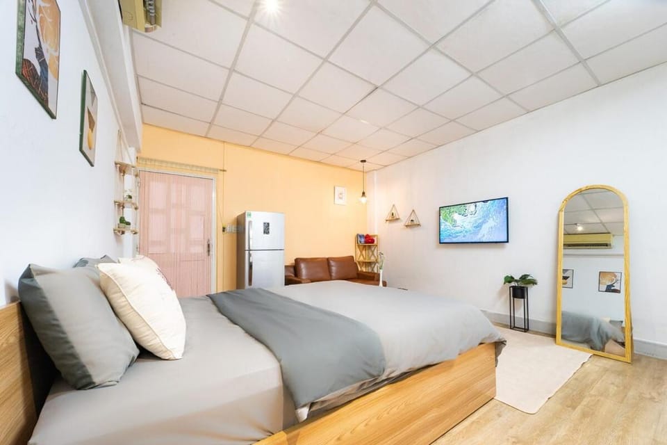 Lagom studio 18 - đẹp và yên bình, kế bên dinh độc lâp, nhà thờ Đức Bà, đường Nguyễn Du, phường Bến Nghé, Quận 1 Apartment in Ho Chi Minh City