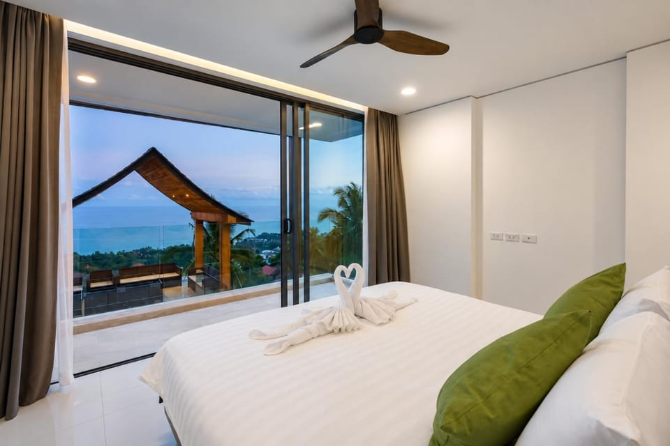 Bedroom, Sea view