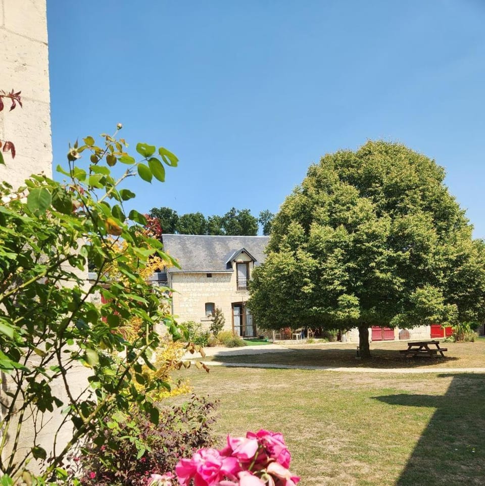 Le prieure House in Morton