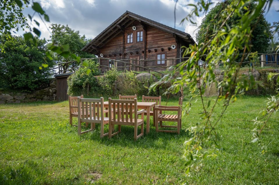 Property building, Natural landscape, Garden