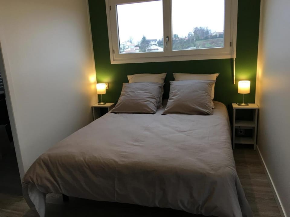 Granny la vallee des noyers House in Centre-Val de Loire