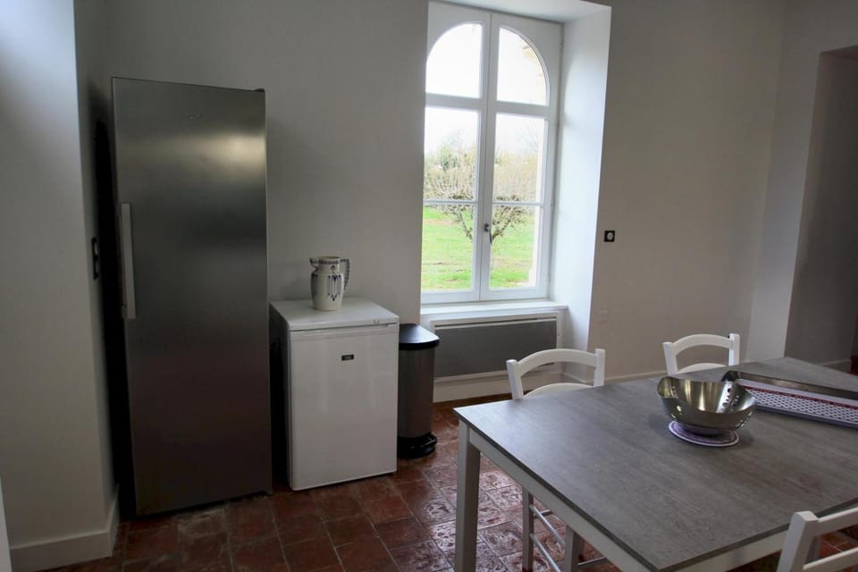 La charmille House in Nouvelle-Aquitaine