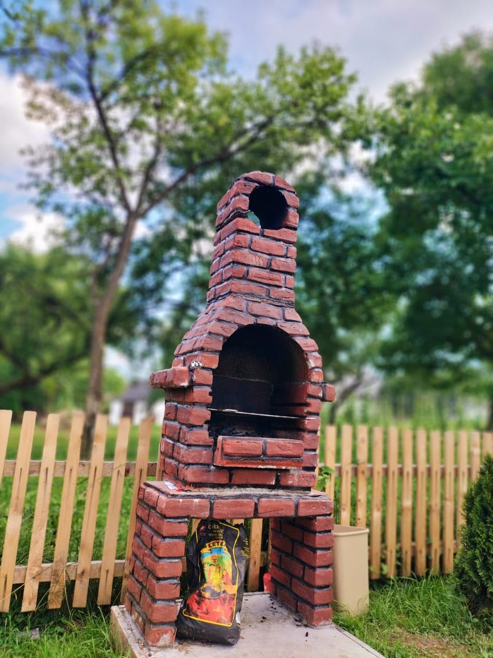BBQ facilities, flat iron