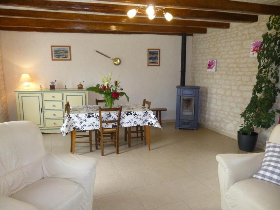 Cle des champs House in Centre-Val de Loire