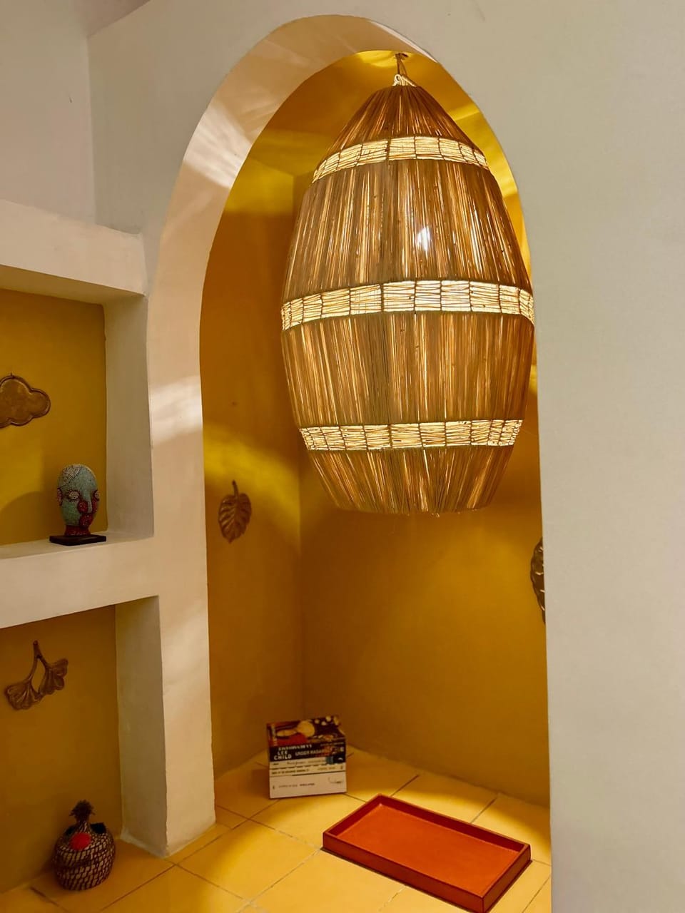 Photo of the whole room, Decorative detail, Bedroom