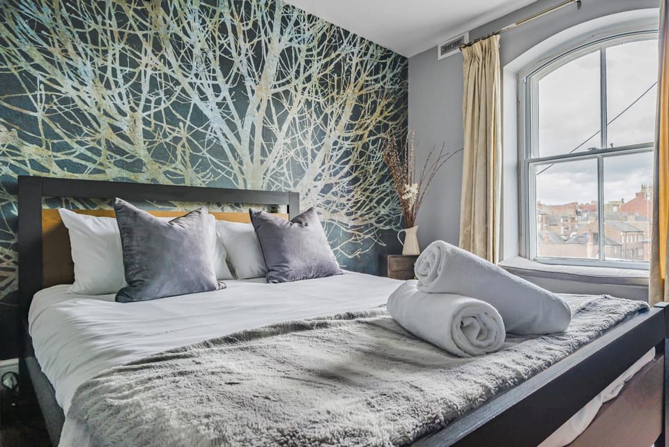 Bed, Bedroom
