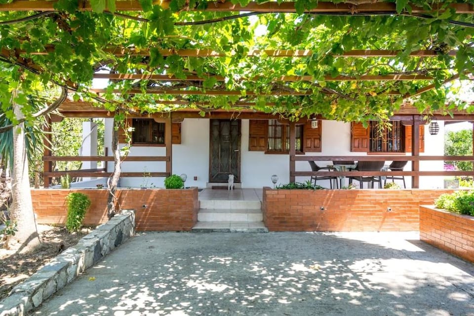 Skala Cottage holiday under the sun House in Peloponnese Region