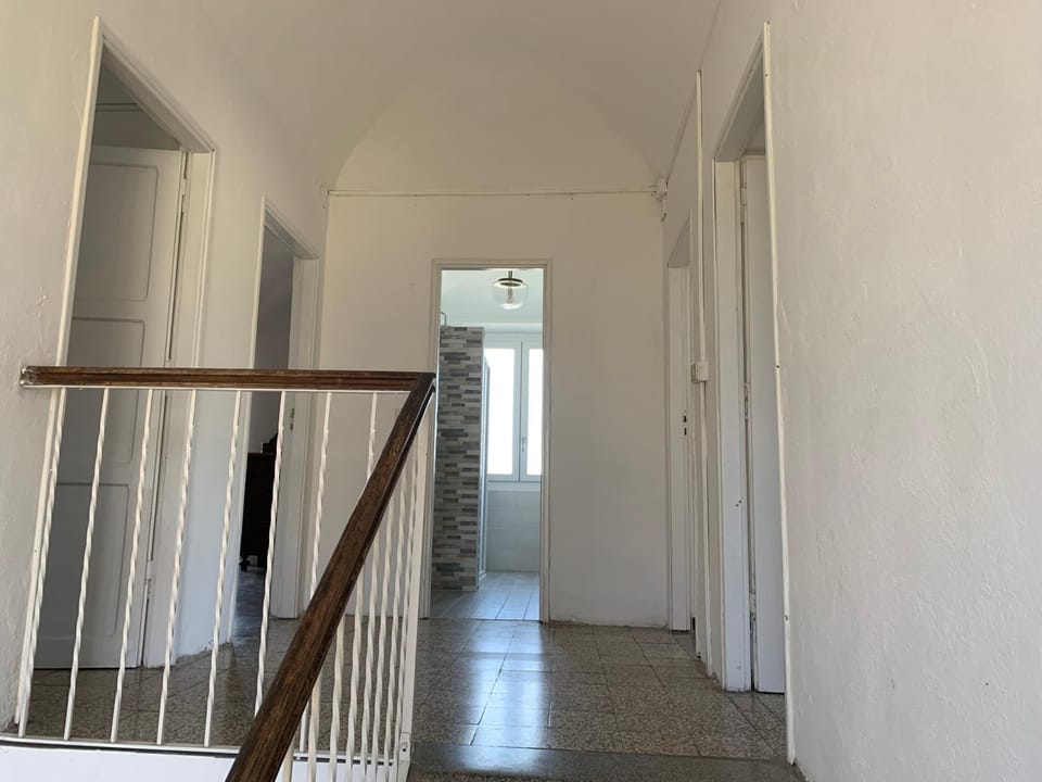 Inner courtyard view