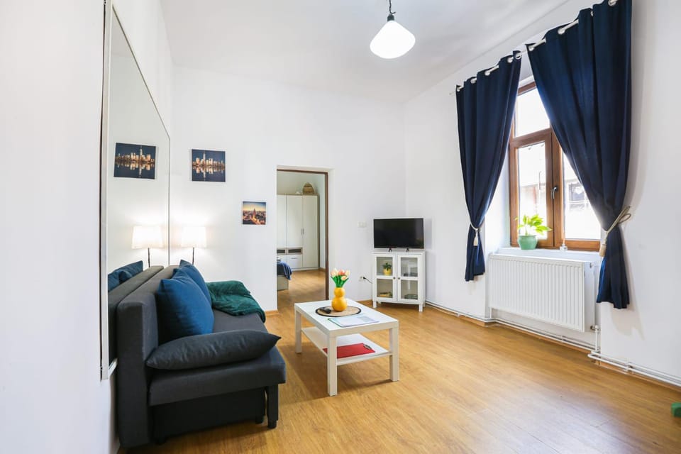 Living room, Decorative detail, Seating area
