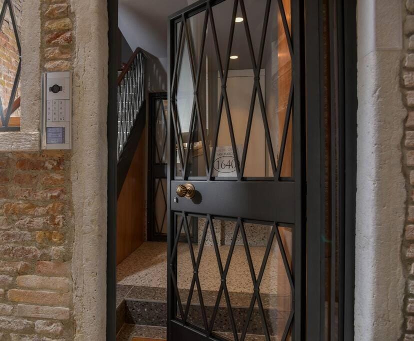 Casa del Carro 2 Grand Terrace Apartment Apartment in San Marco