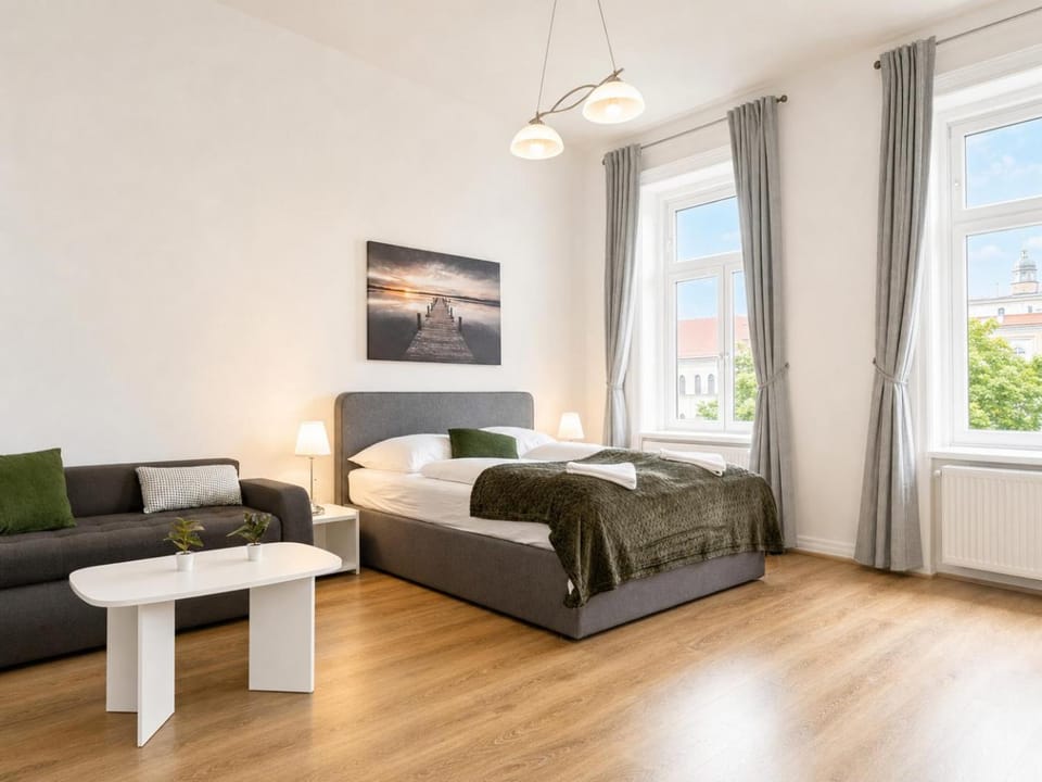 Bed, Living room, Seating area, Bedroom