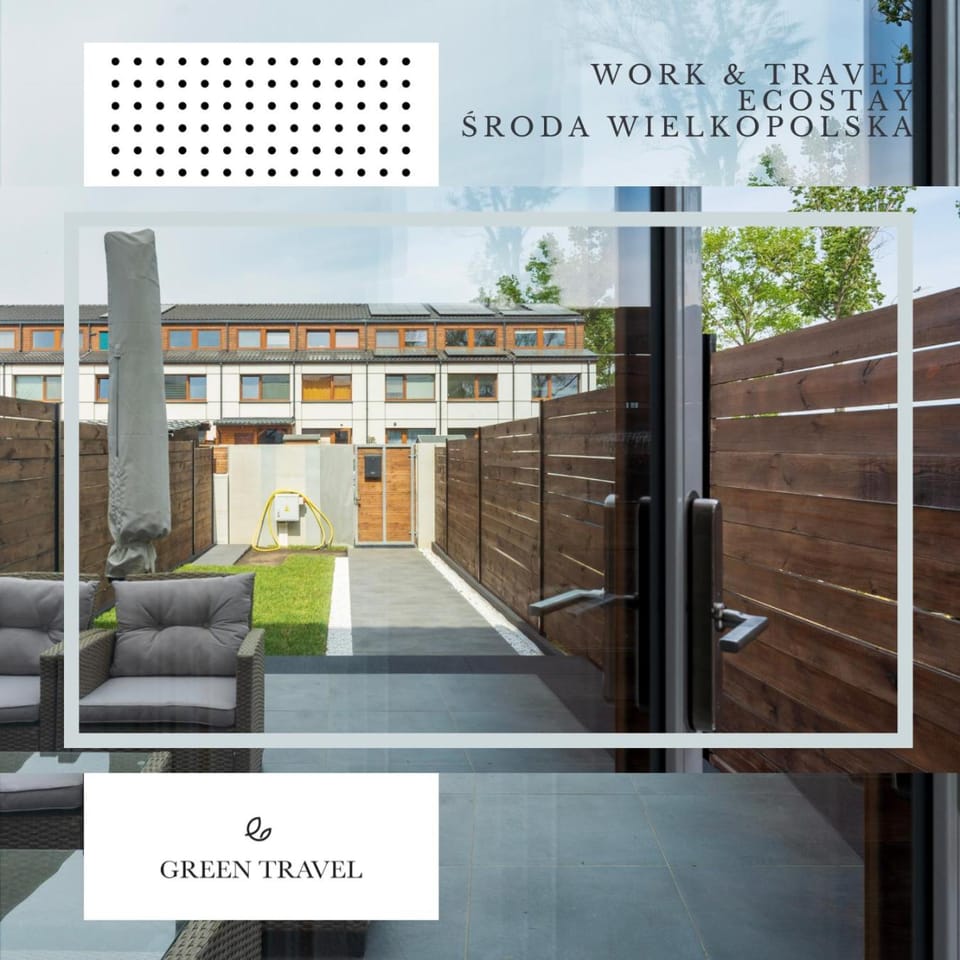 Day, Balcony/Terrace, Seating area, Garden view