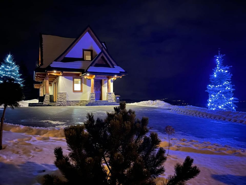 Property building, Night, Winter, Parking