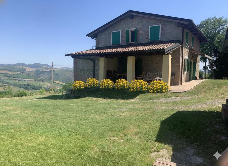 Property building, Restaurant/places to eat, Swimming pool, Breakfast