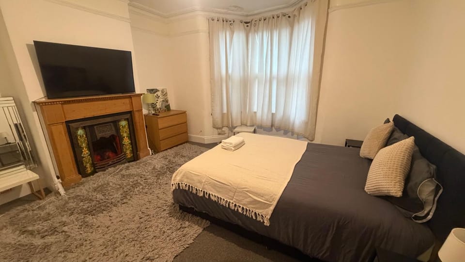 Perfect room 1 Bed and Breakfast in Bristol