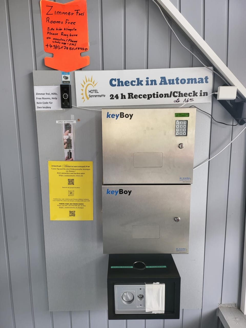 Lobby or reception, microwave