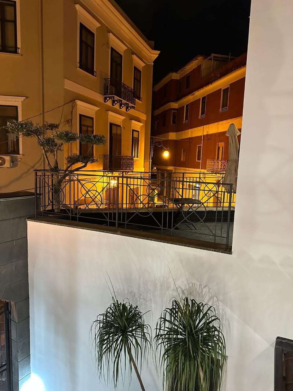 Night, Balcony/Terrace