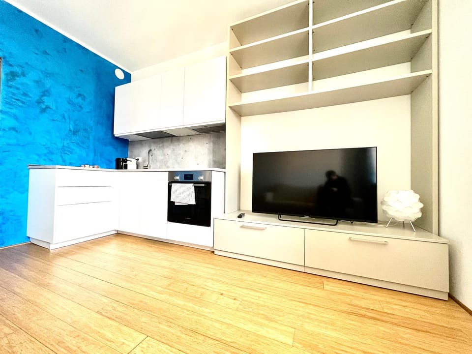 Communal lounge/ TV room, TV and multimedia, Kitchen or kitchenette, Evening entertainment
