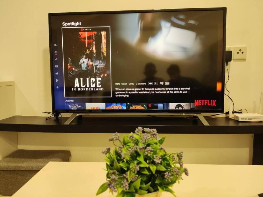 HB1516- Two queen bed-Wifi-Netflix- Parking- Cyberjaya, 3056 Apartment in Putrajaya