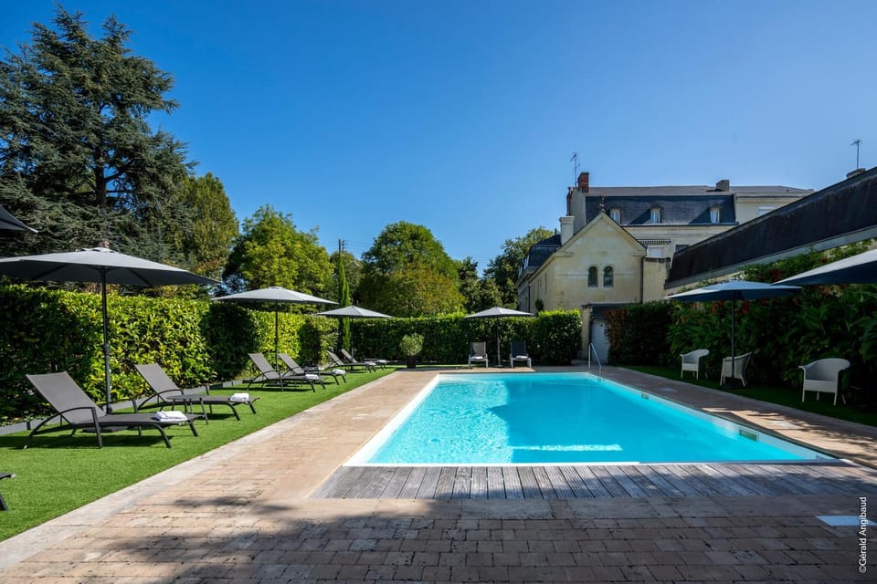 Swimming pool, Swimming pool
