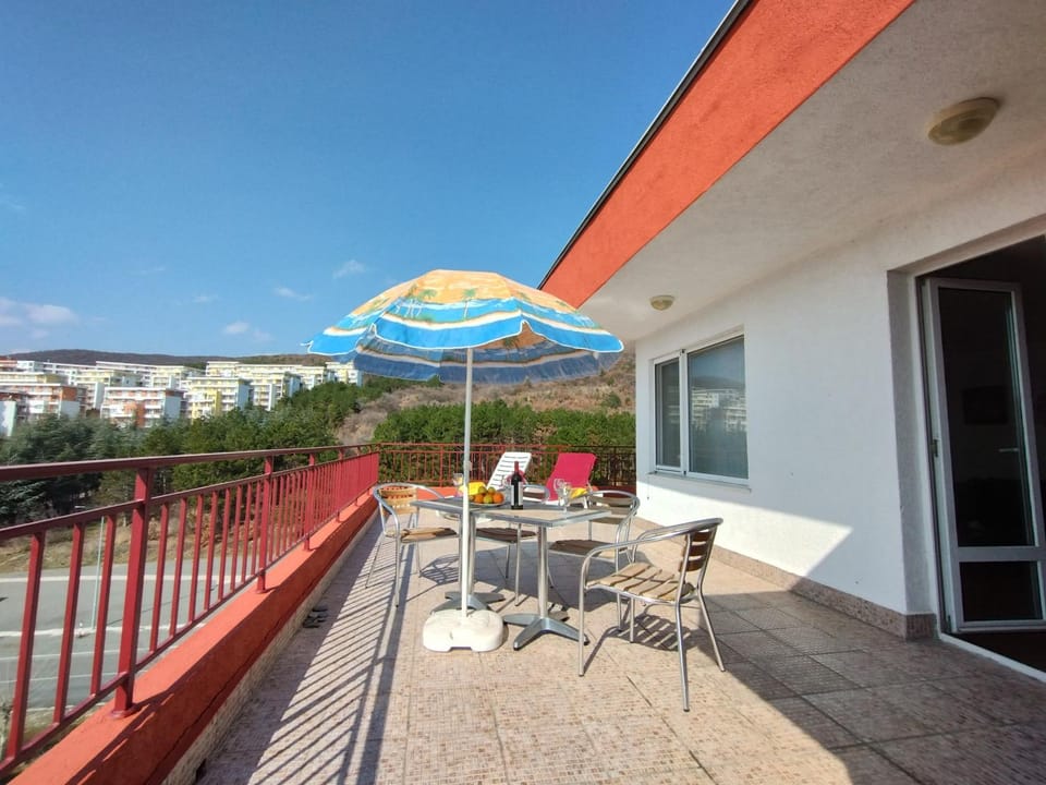 Balcony/Terrace, Balcony/Terrace