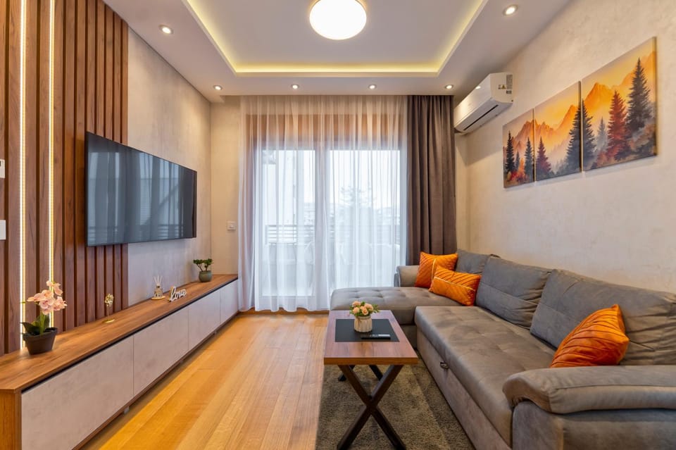 TV and multimedia, Seating area