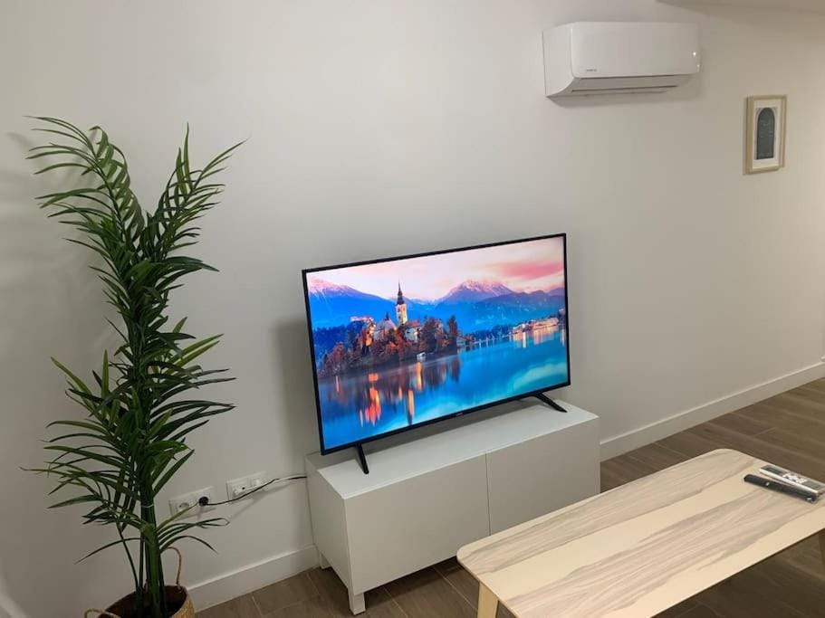 Apartamento Central E Apartment in Algeciras